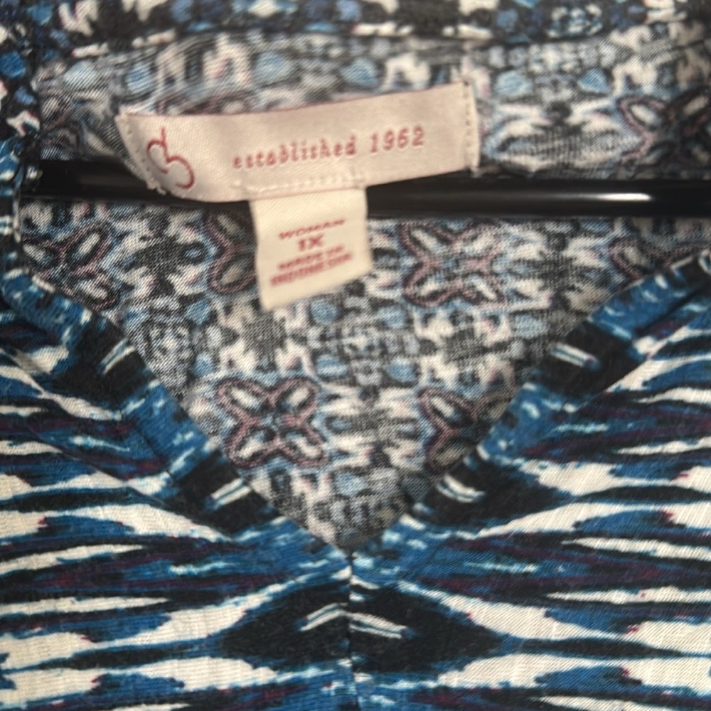 Blue Patterned Women's Top - Picture 4 of 4